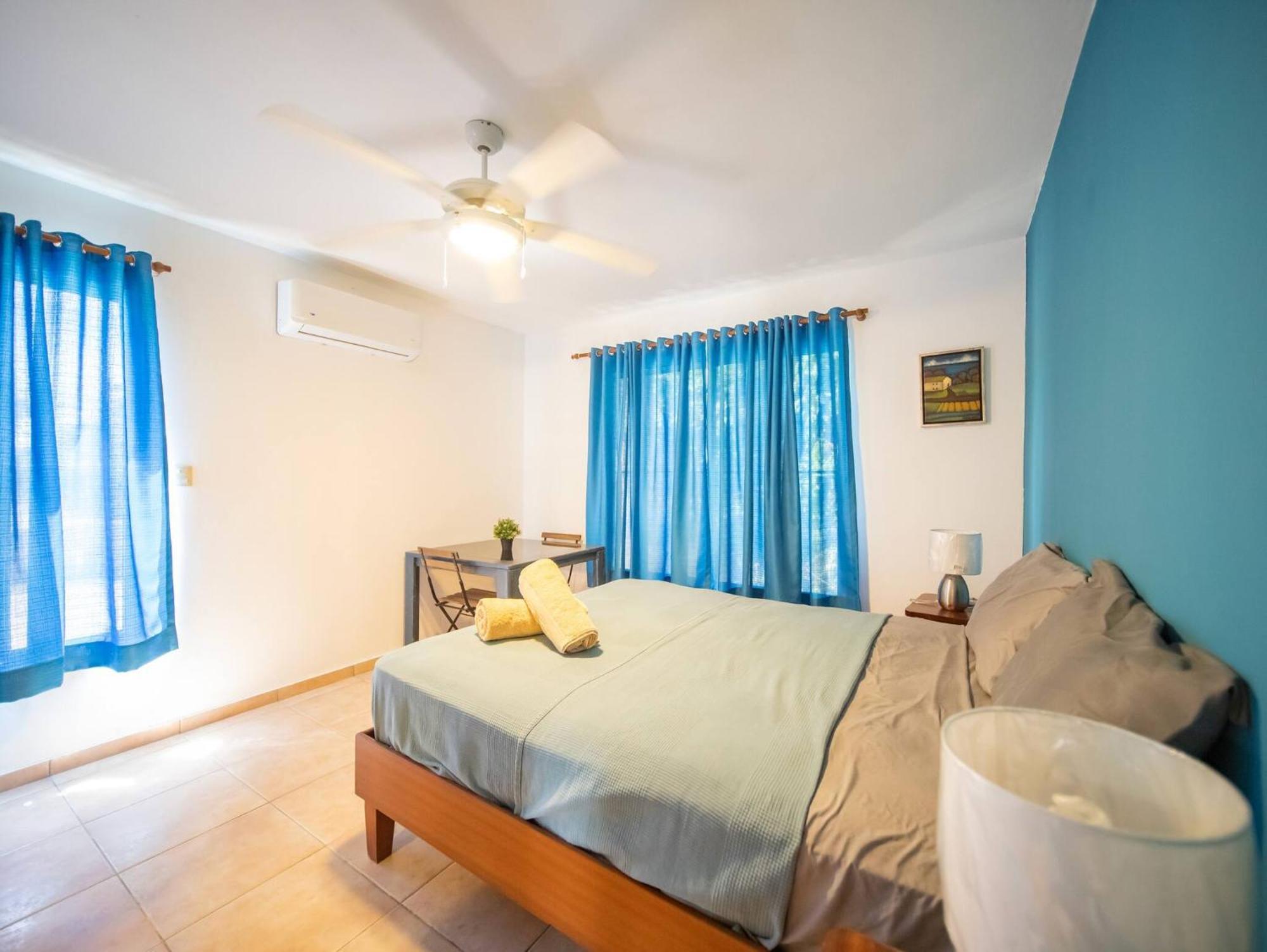 Room In Guest Room - 2Br Caribbean Condo In Cabarete Center 외부 사진
